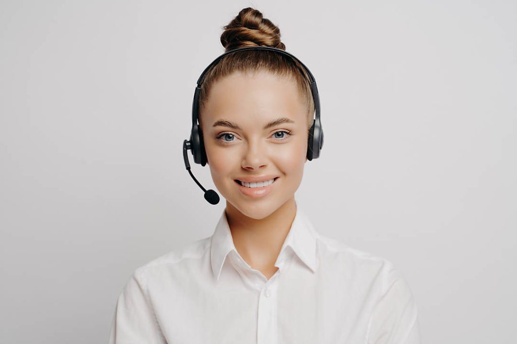 Call Centre Inbound Benefits 1 Call Centre Inbound Benefits Use AI technology to turn web leads into live calls for your sales team.