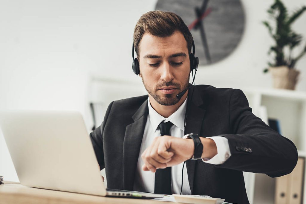 Cold Email and Outbound Call Center Lead Generation 5 Cold Email and Outbound Call Center Lead Generation Use AI technology to turn web leads into live calls for your sales team.