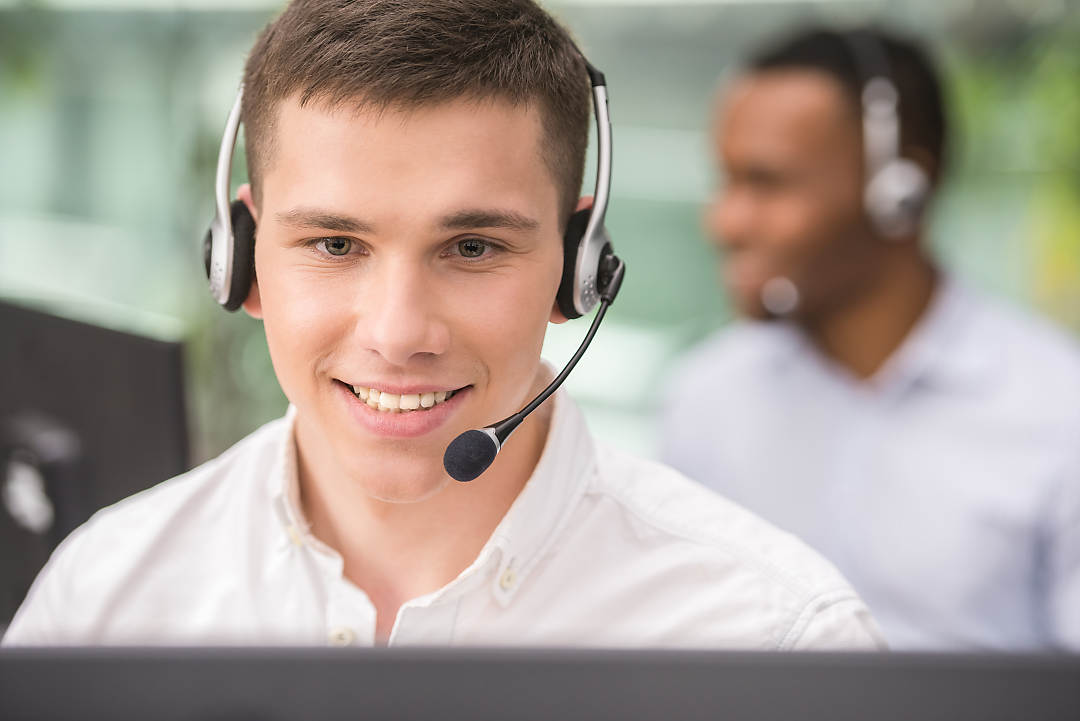 Analytics and Reporting for Call Center Metrics Use AI technology to turn web leads into live calls for your sales team.