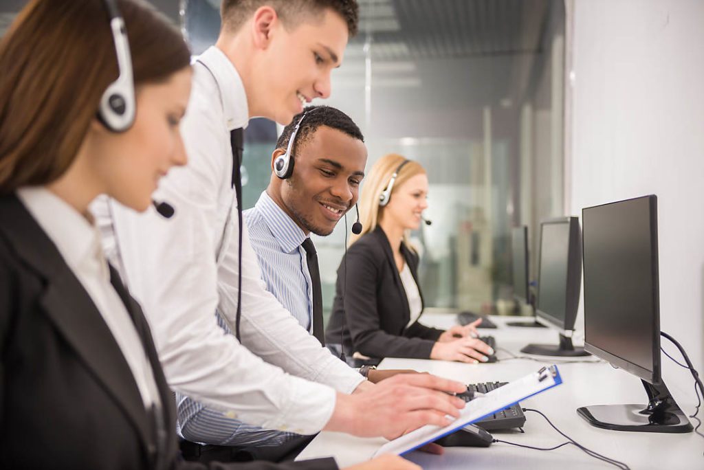 How To Make Calls Shorter To Meet My Call Center Metrics? Use AI technology to turn web leads into live calls for your sales team.