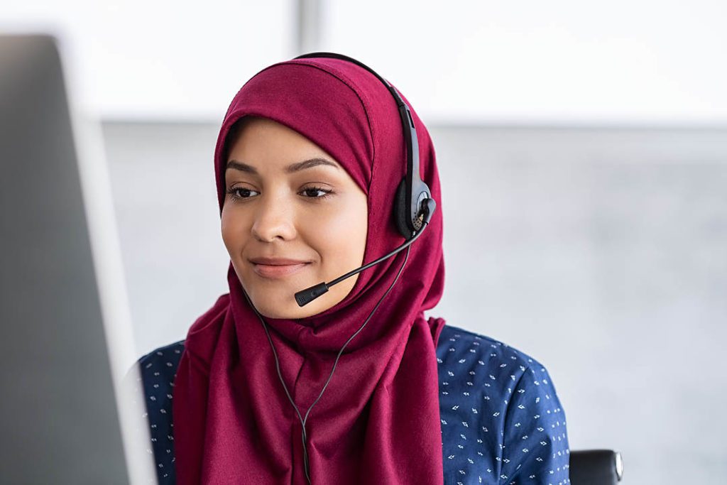 What is Inbound Phone Center Outsourcing? 6 What is Inbound Phone Center Outsourcing? Use AI technology to turn web leads into live calls for your sales team.