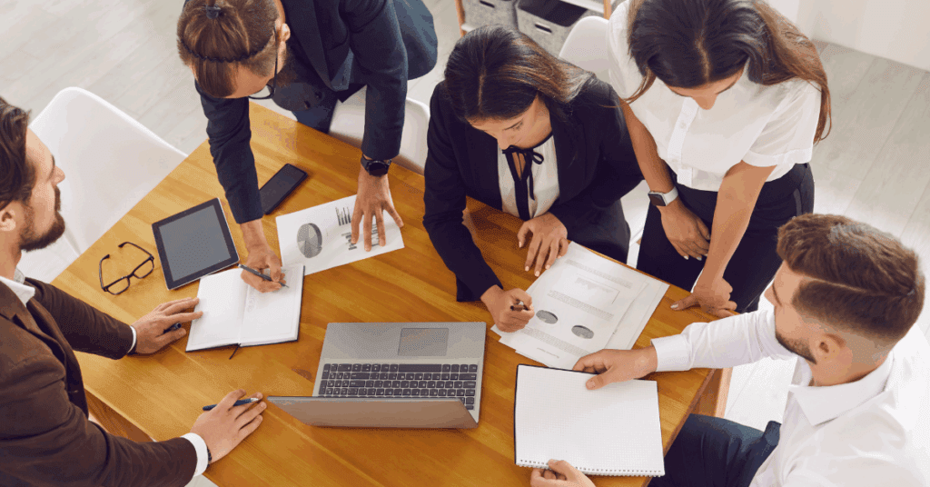 Maximizing the Holiday Sales Slump Use AI technology to turn web leads into live calls for your sales team.